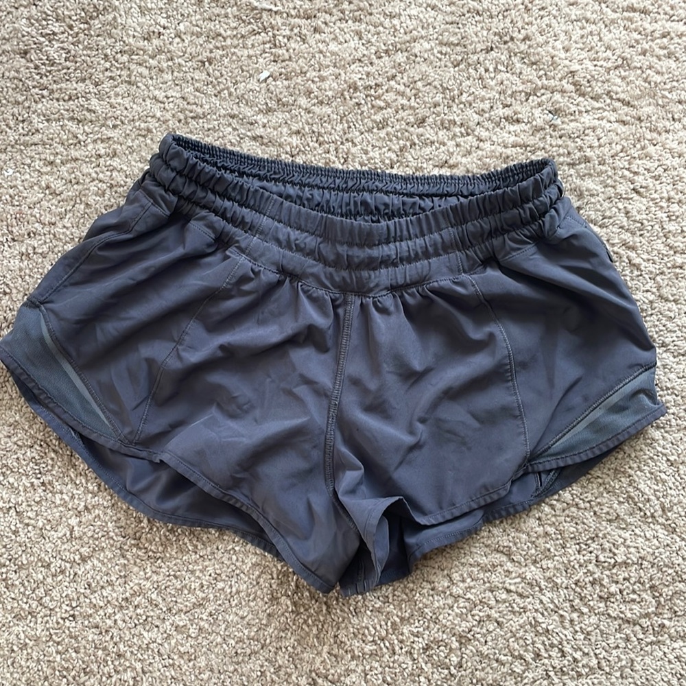Lululemon hotty hot short